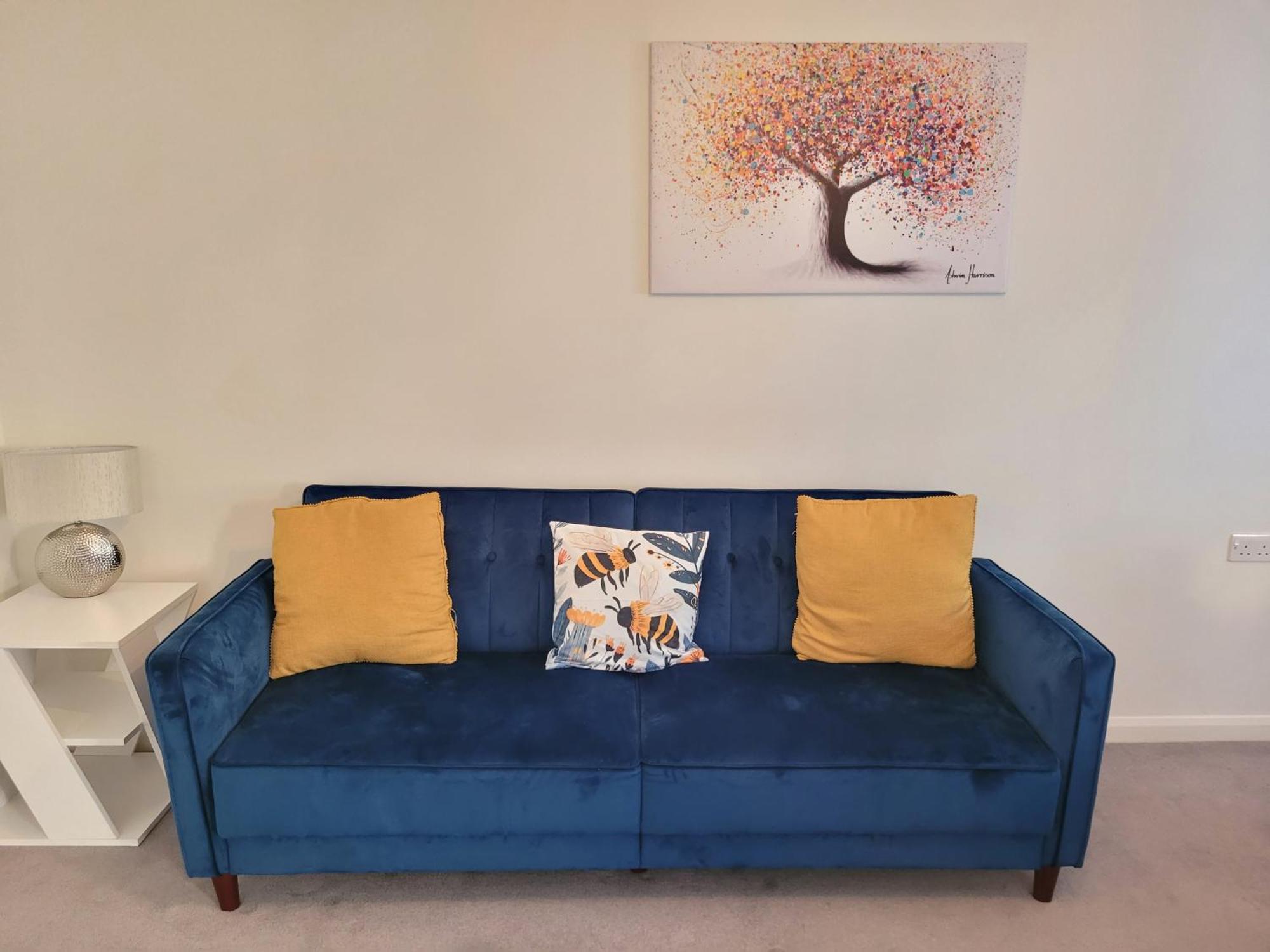 Bumblebee Bungalow - With Separate Office And Gaming Space By Catchpole Stays Colchester Ngoại thất bức ảnh