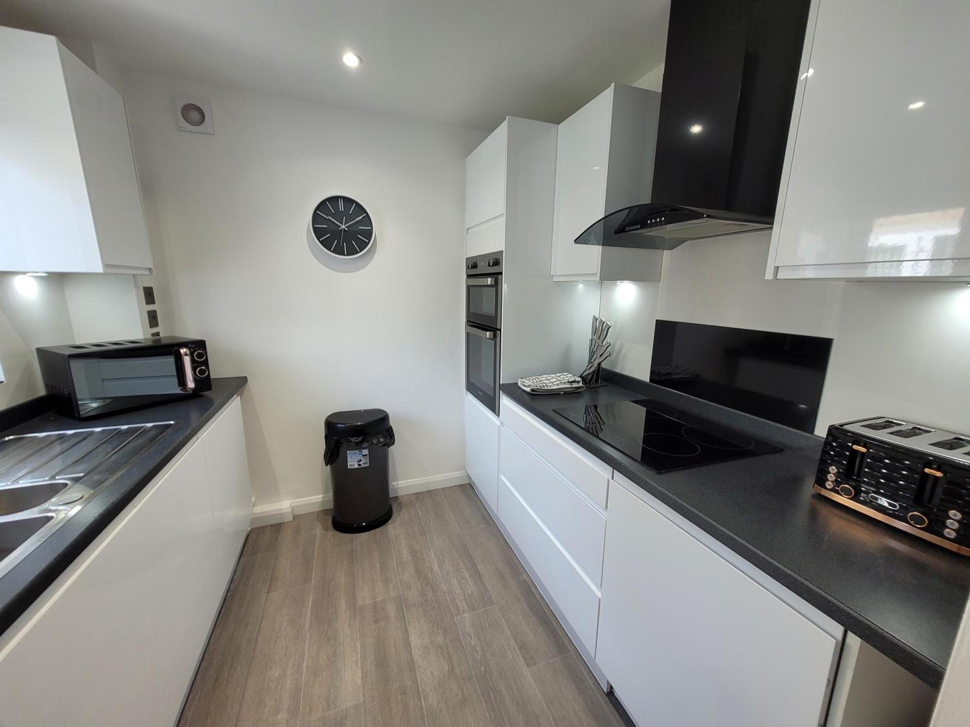 Bumblebee Bungalow - With Separate Office And Gaming Space By Catchpole Stays Colchester Ngoại thất bức ảnh