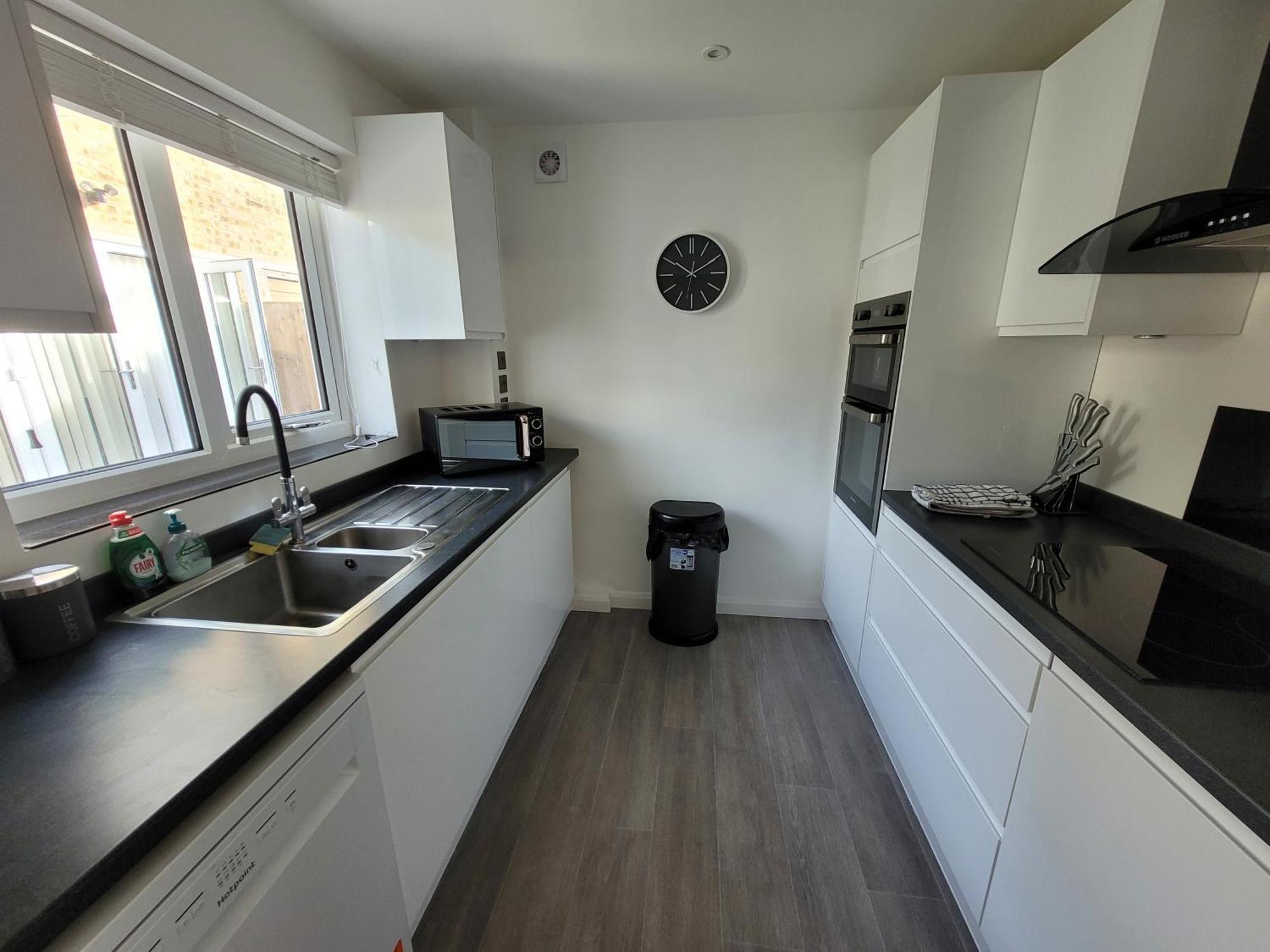 Bumblebee Bungalow - With Separate Office And Gaming Space By Catchpole Stays Colchester Ngoại thất bức ảnh